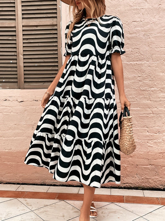 Wavy Striped Round Neck Short Sleeve Dress