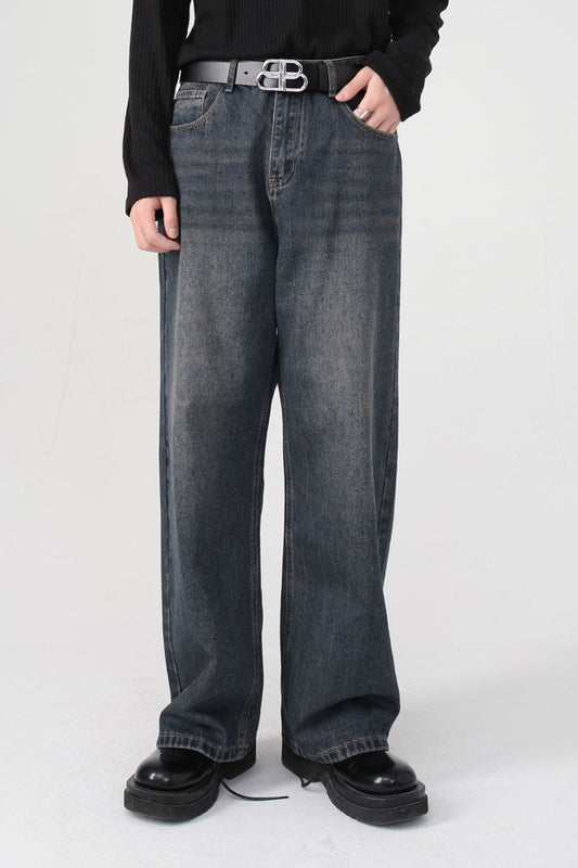 Wide Leg Jeans with Pockets