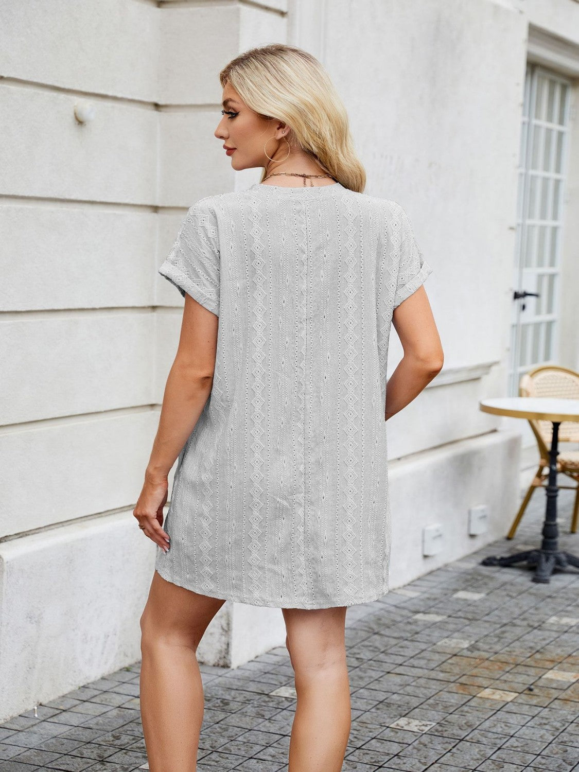 Round Neck Short Sleeve Mini Dress