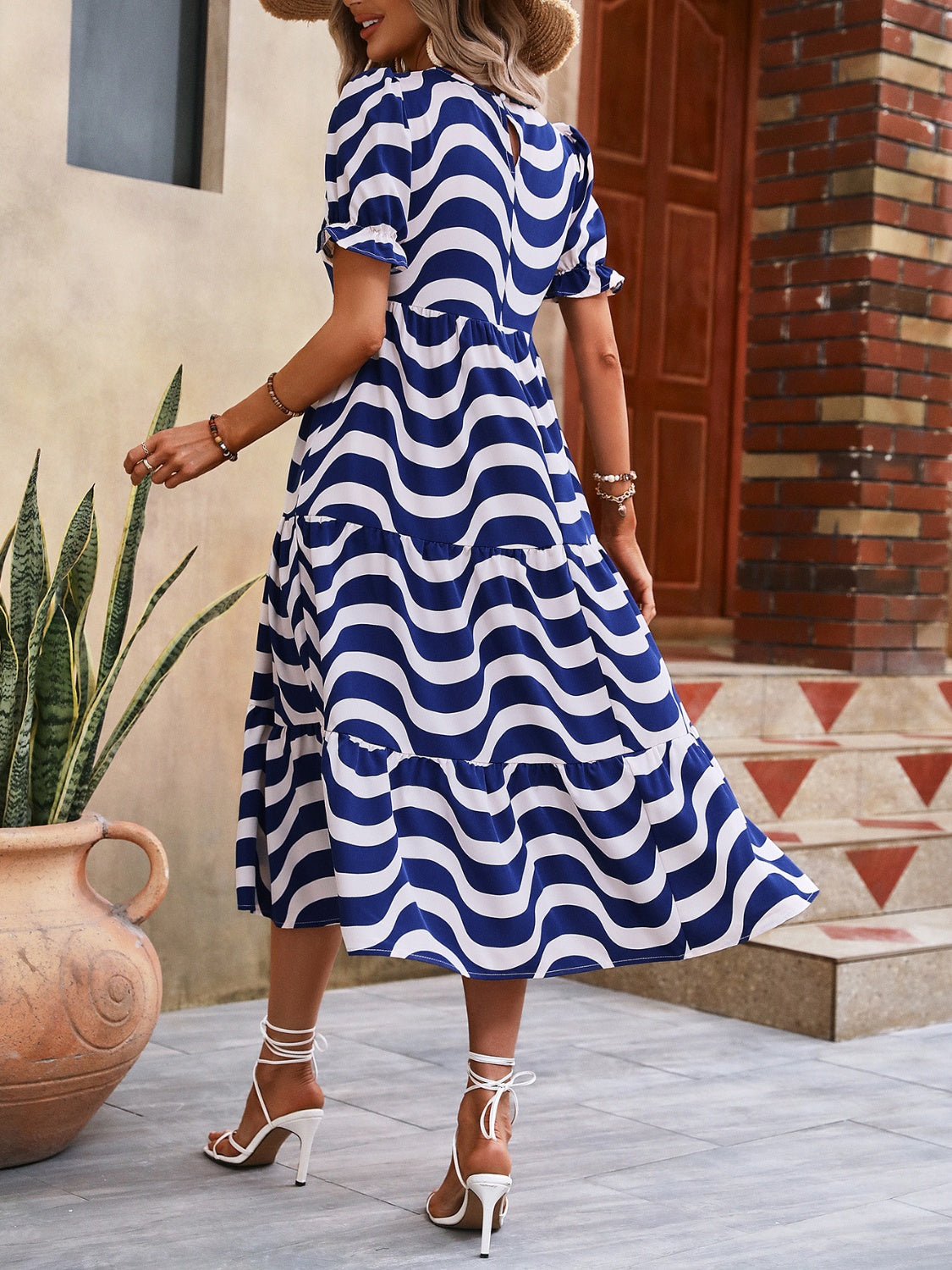 Wavy Striped Round Neck Short Sleeve Dress