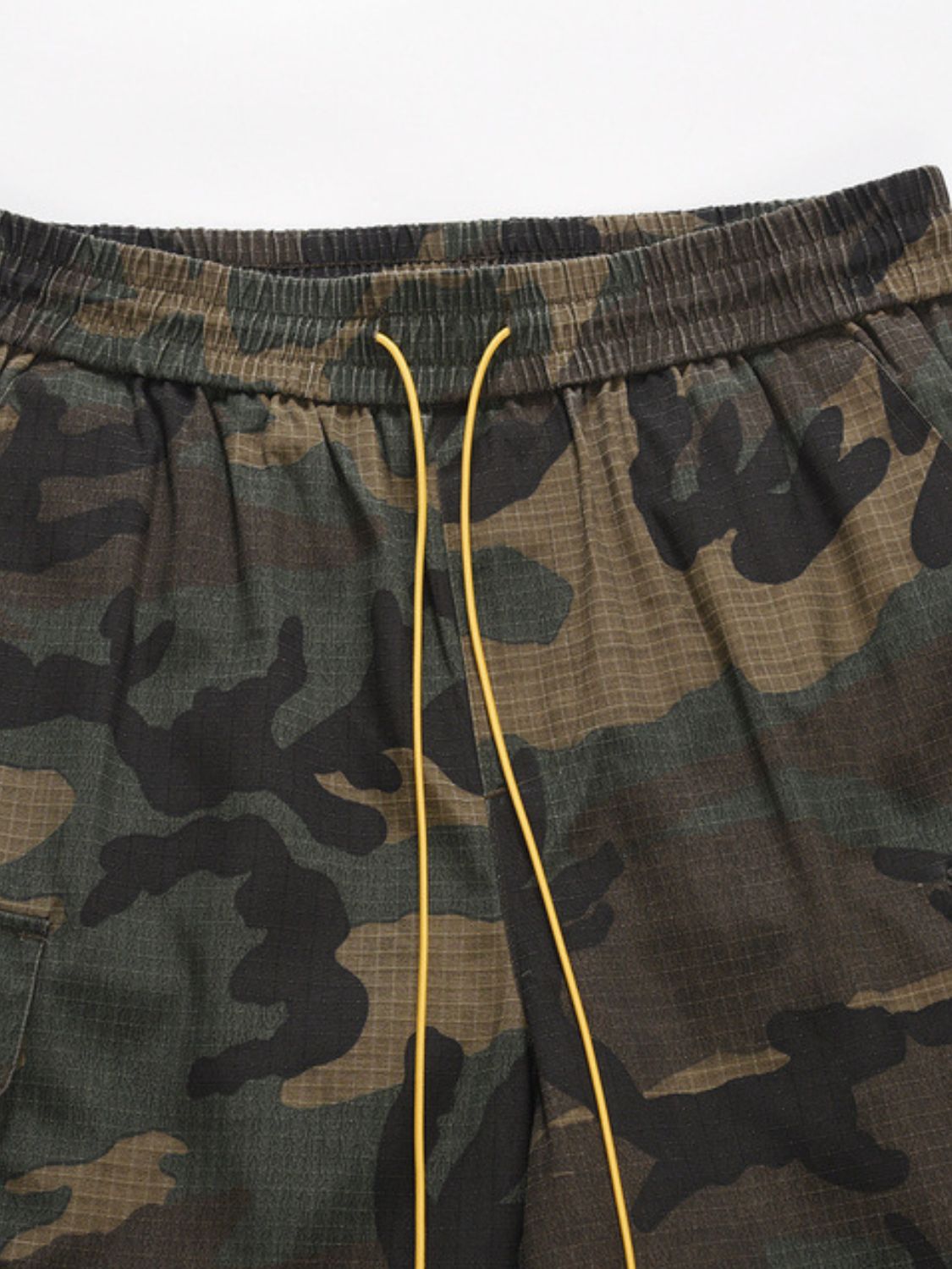 Men's Drawstring Camouflage Shorts