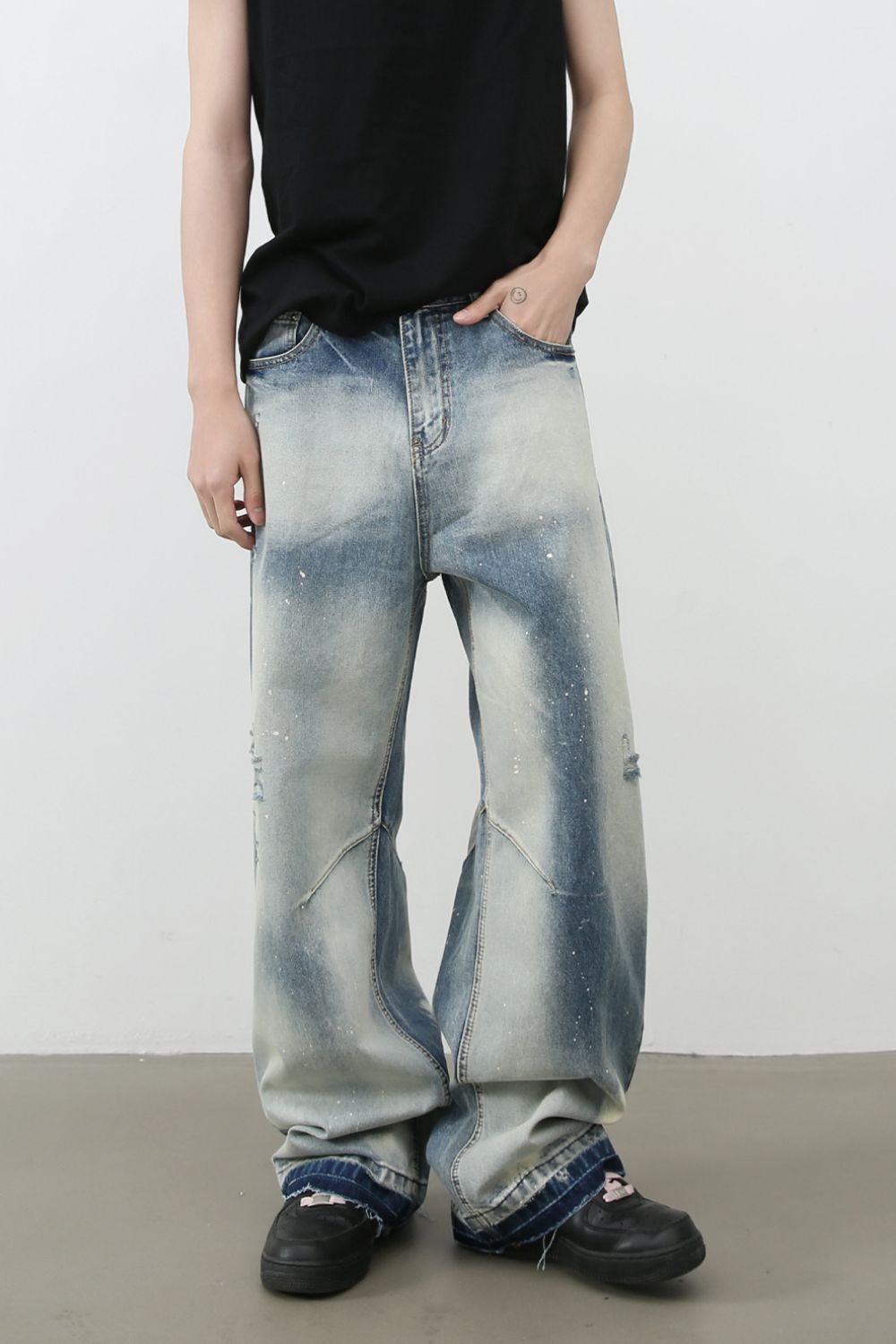 Men's Distressed Wide Leg Jeans