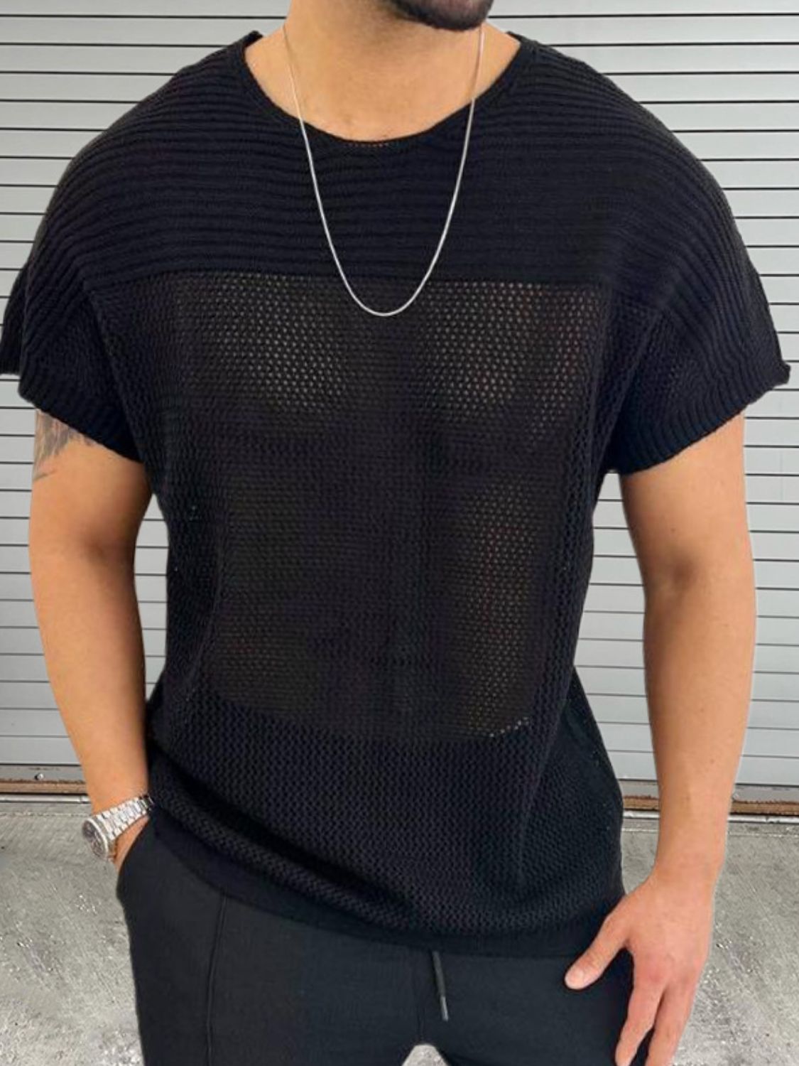 Men's Eyelet Round Neck Short Sleeve T-Shirt