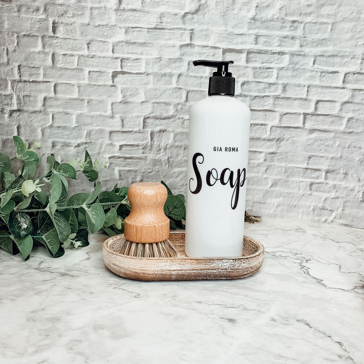 Natural Sisal Brush by Gia Roma