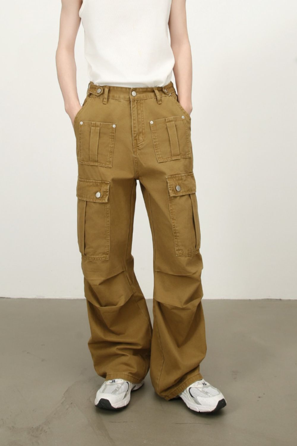 Men's Mid Rise Cargo Jeans