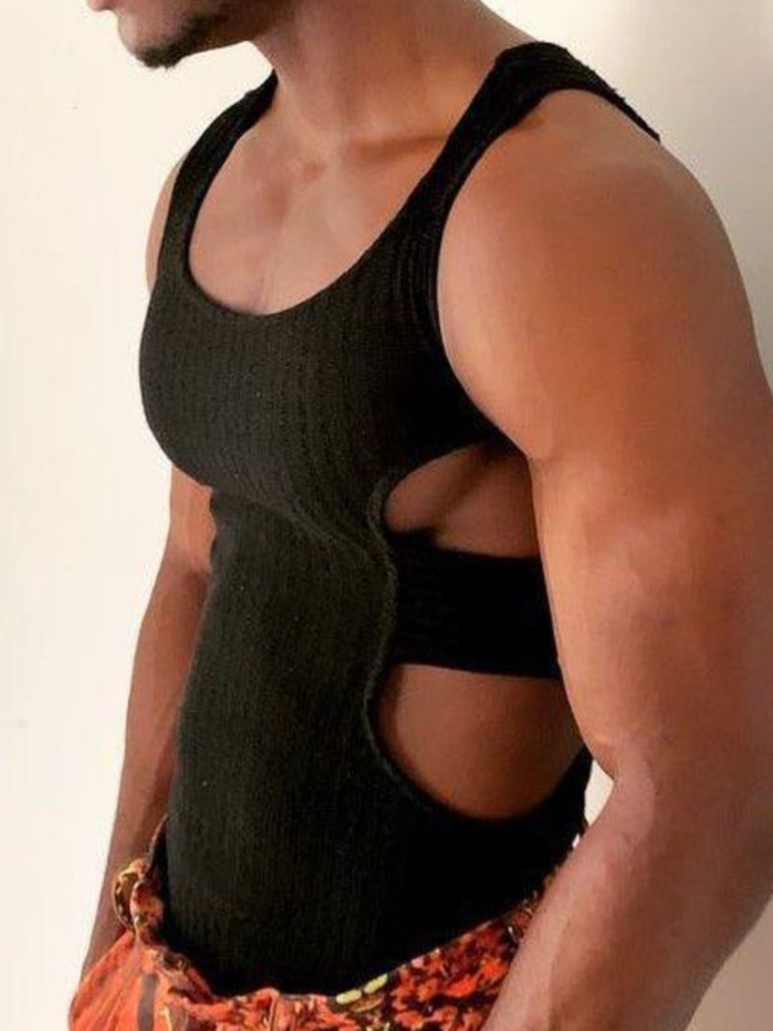 Men's Side Cutout Round Neck Tank