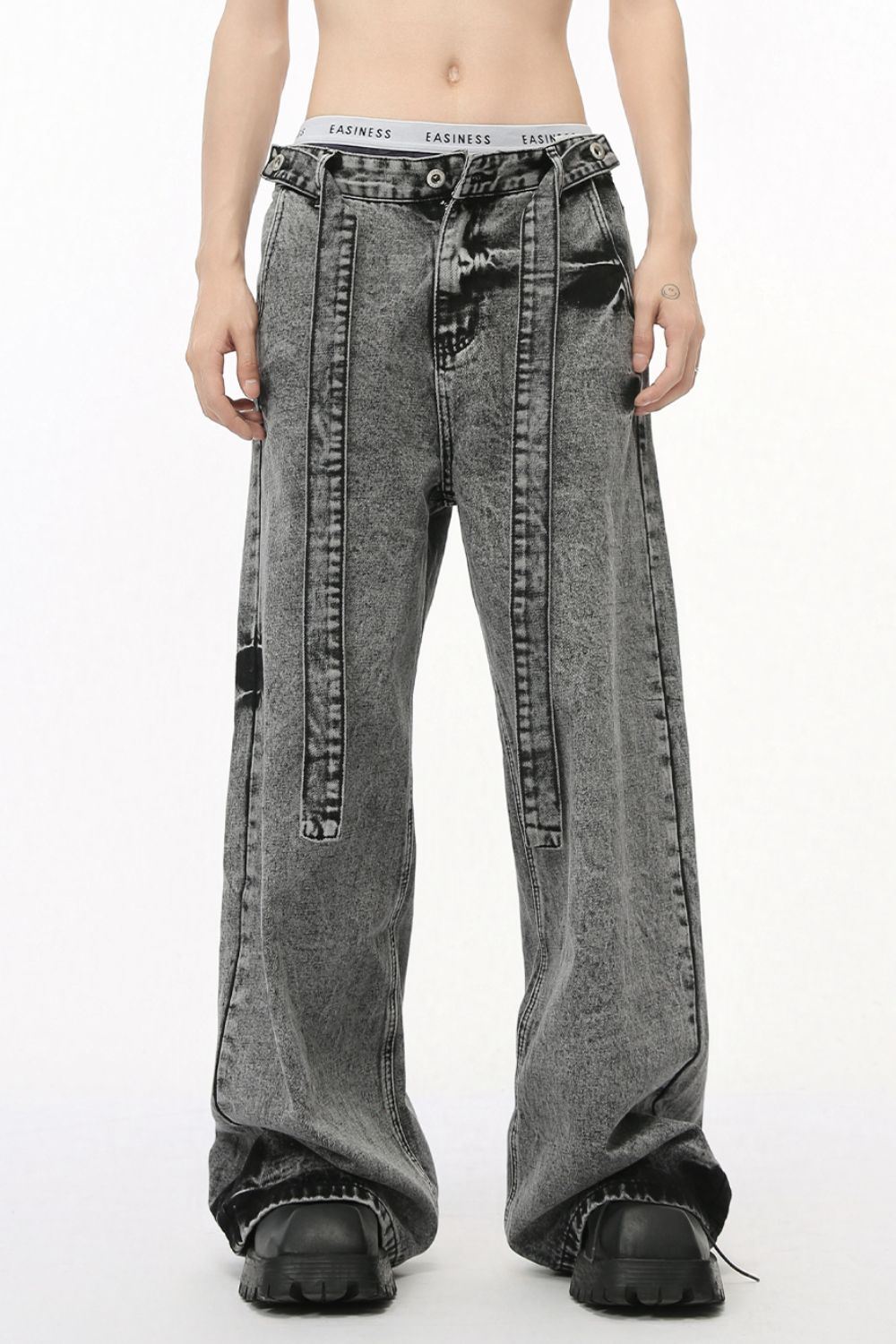 Wide Leg Jeans with Pockets