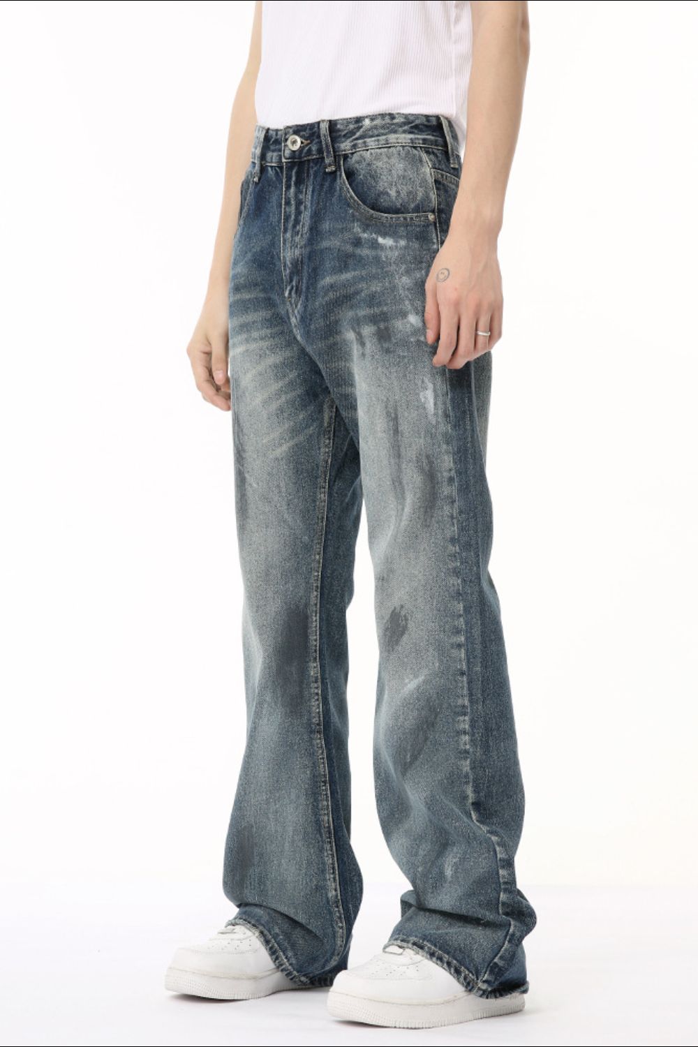 Cat's Whiskers Jeans with Pockets